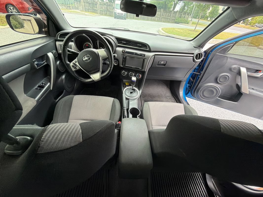 Used 2016 Scion tC FWD image 15