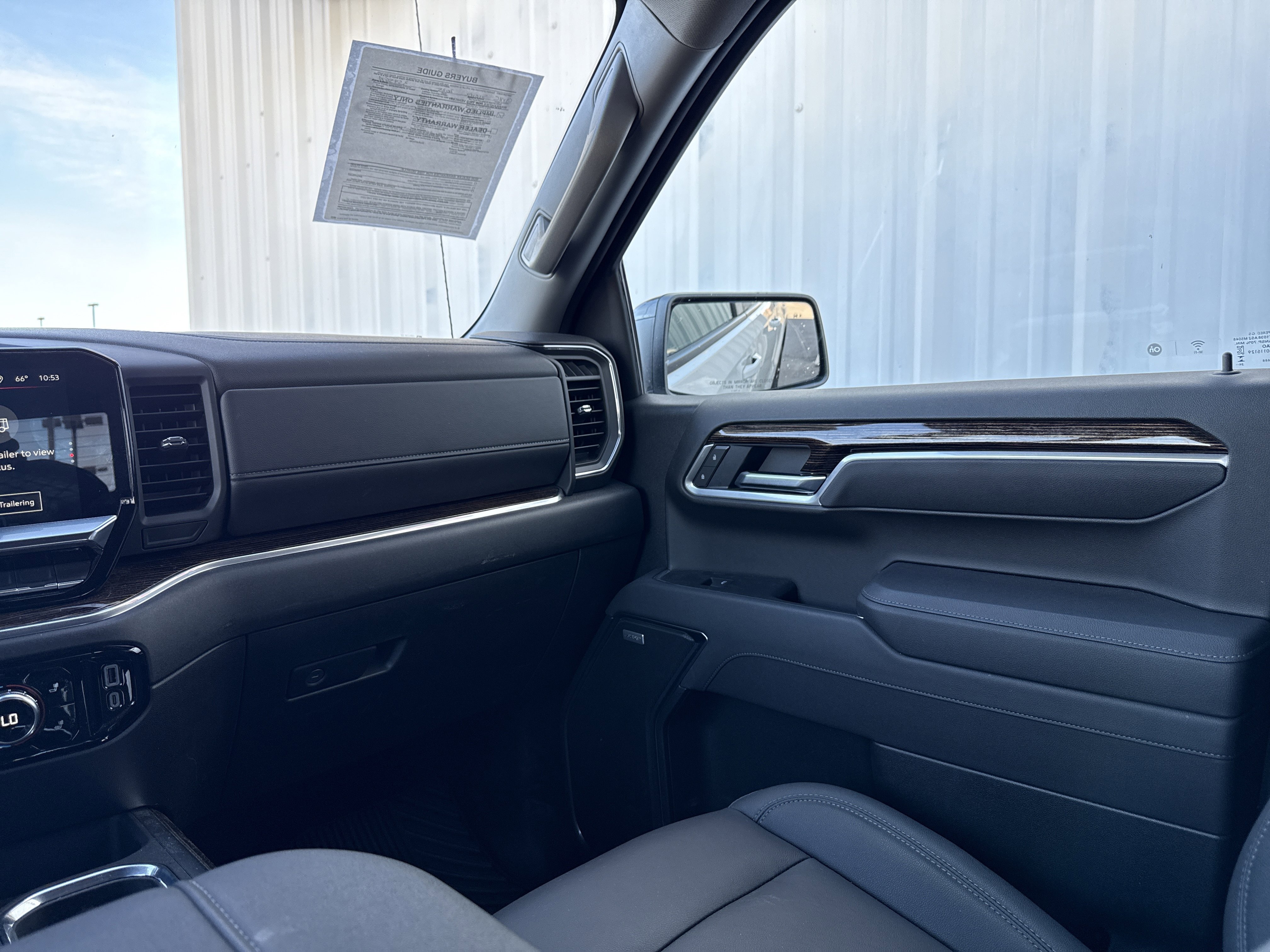 Used 2025 GMC Sierra 1500 Elevation w/ Elevation Premium Package image 20