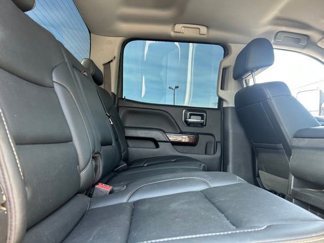 Used 2019 GMC Sierra 2500 SLT w/ Duramax Plus Package AWD/4WD image 30
