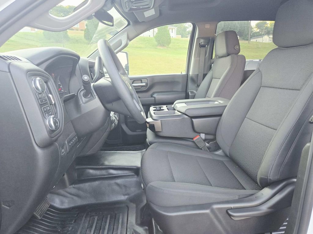 New 2025 GMC Sierra 3500 Pro w/ Convenience Package image 12