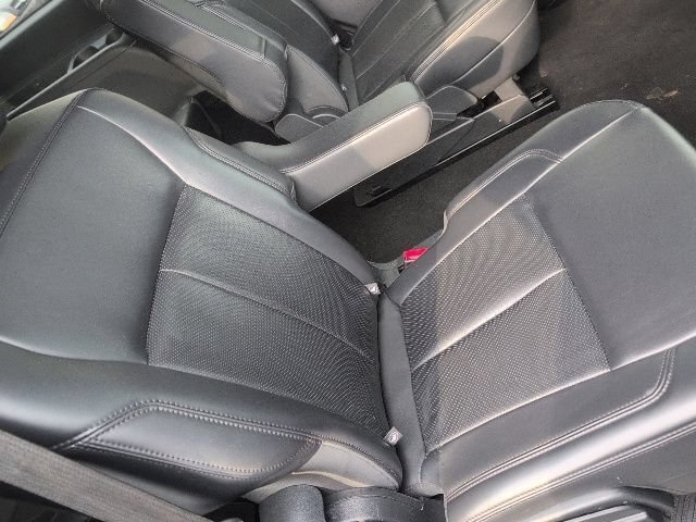 Used 2024 Ford Expedition XLT AWD/4WD image 12
