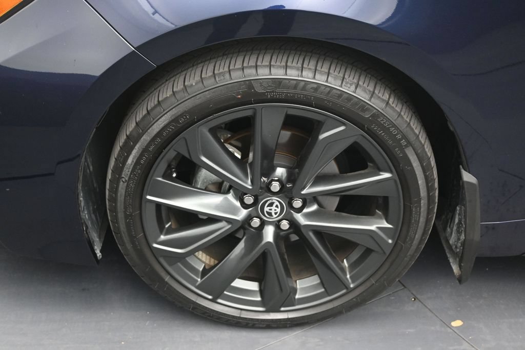 Used 2025 Toyota Corolla XSE FWD image 9