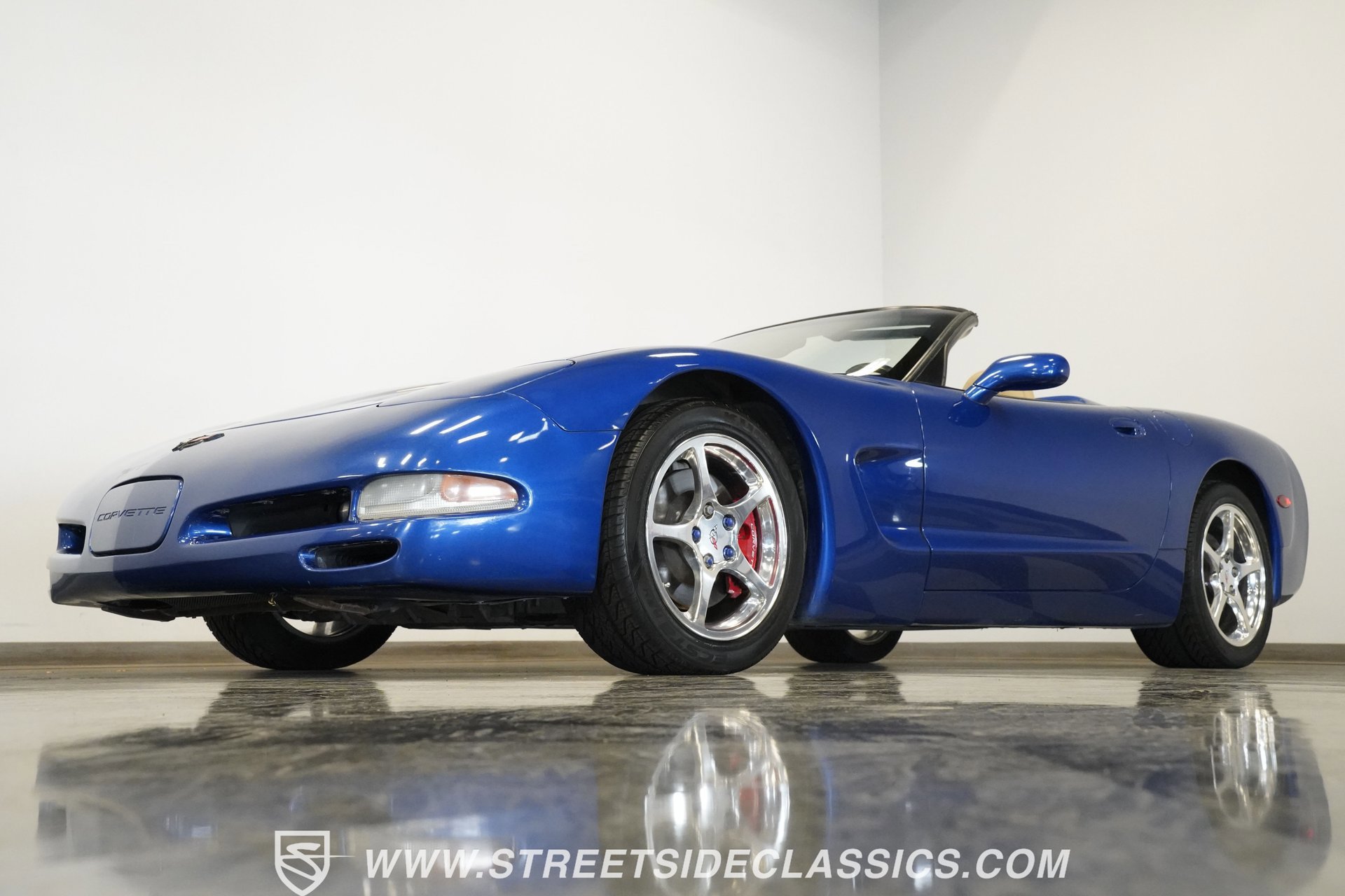 Used 2002 Chevrolet Corvette Convertible w/ Preferred Equipment Group2 image 5