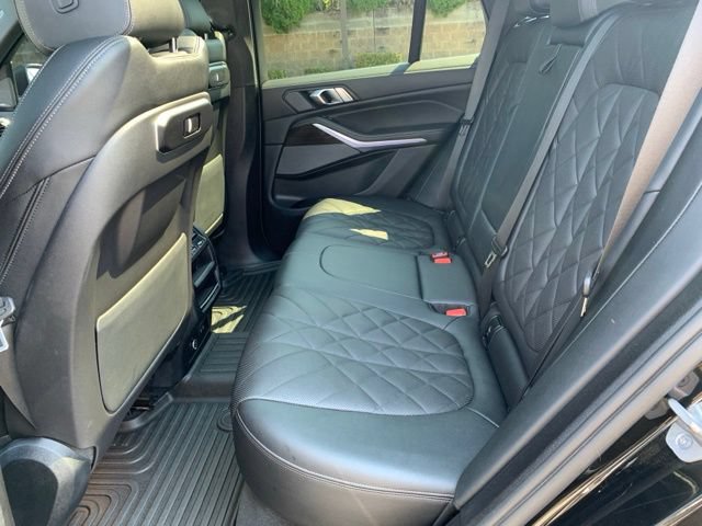 Used 2024 BMW X5 xDrive40i w/ Premium Package AWD/4WD image 18