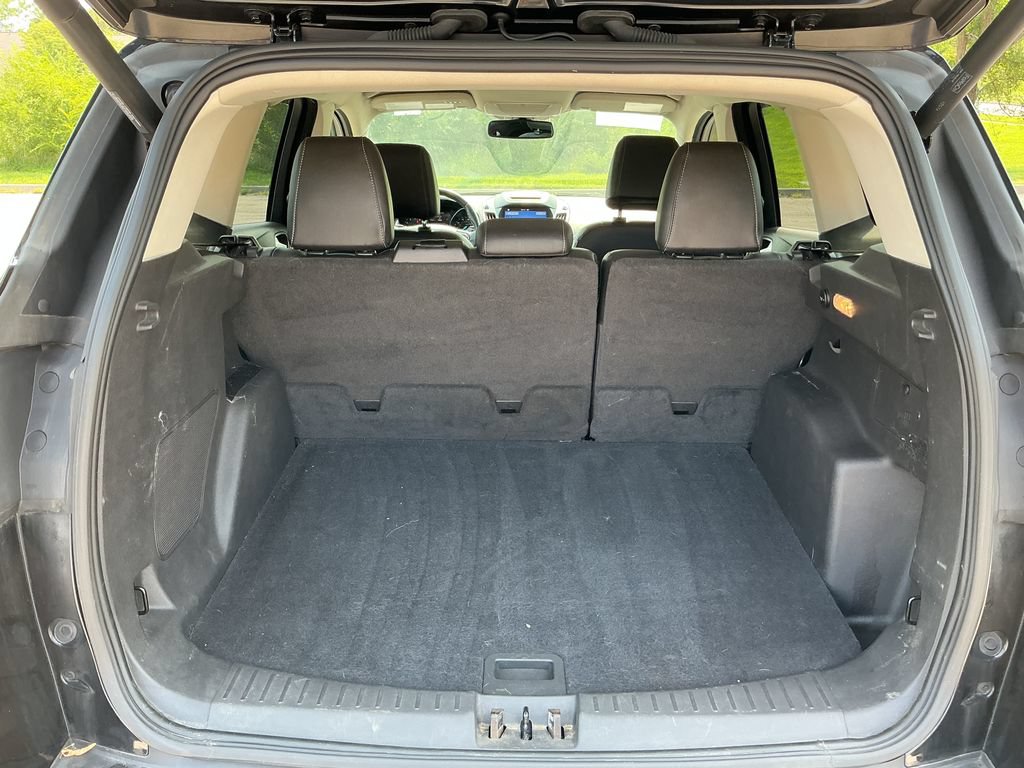 Used 2017 Ford Escape Titanium AWD/4WD image 17