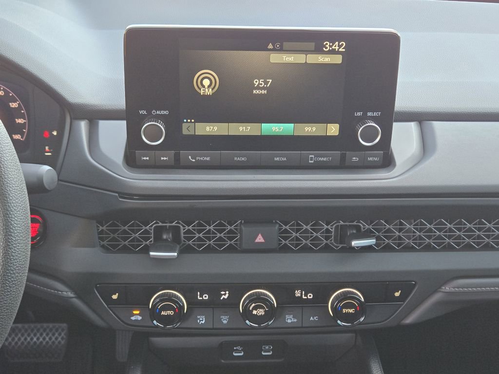 Certified 2025 Honda Accord SE image 21