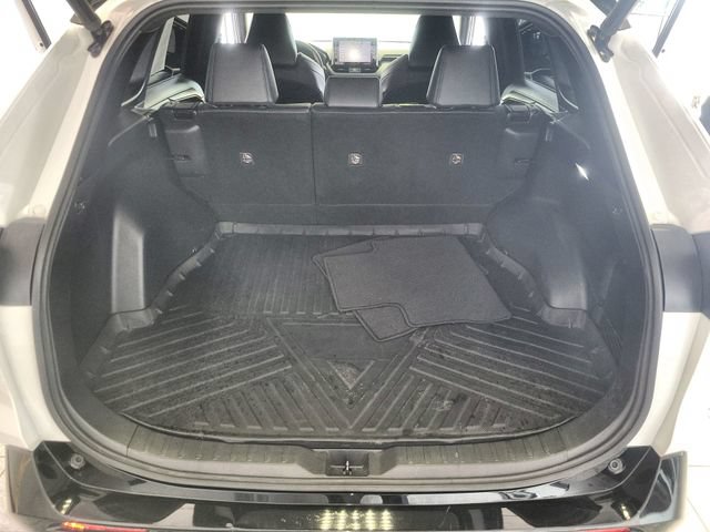 Used 2022 Toyota RAV4 XSE AWD/4WD image 24