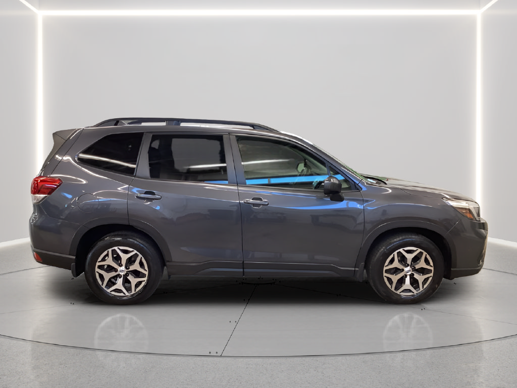 Used 2021 Subaru Forester Premium AWD/4WD image 26