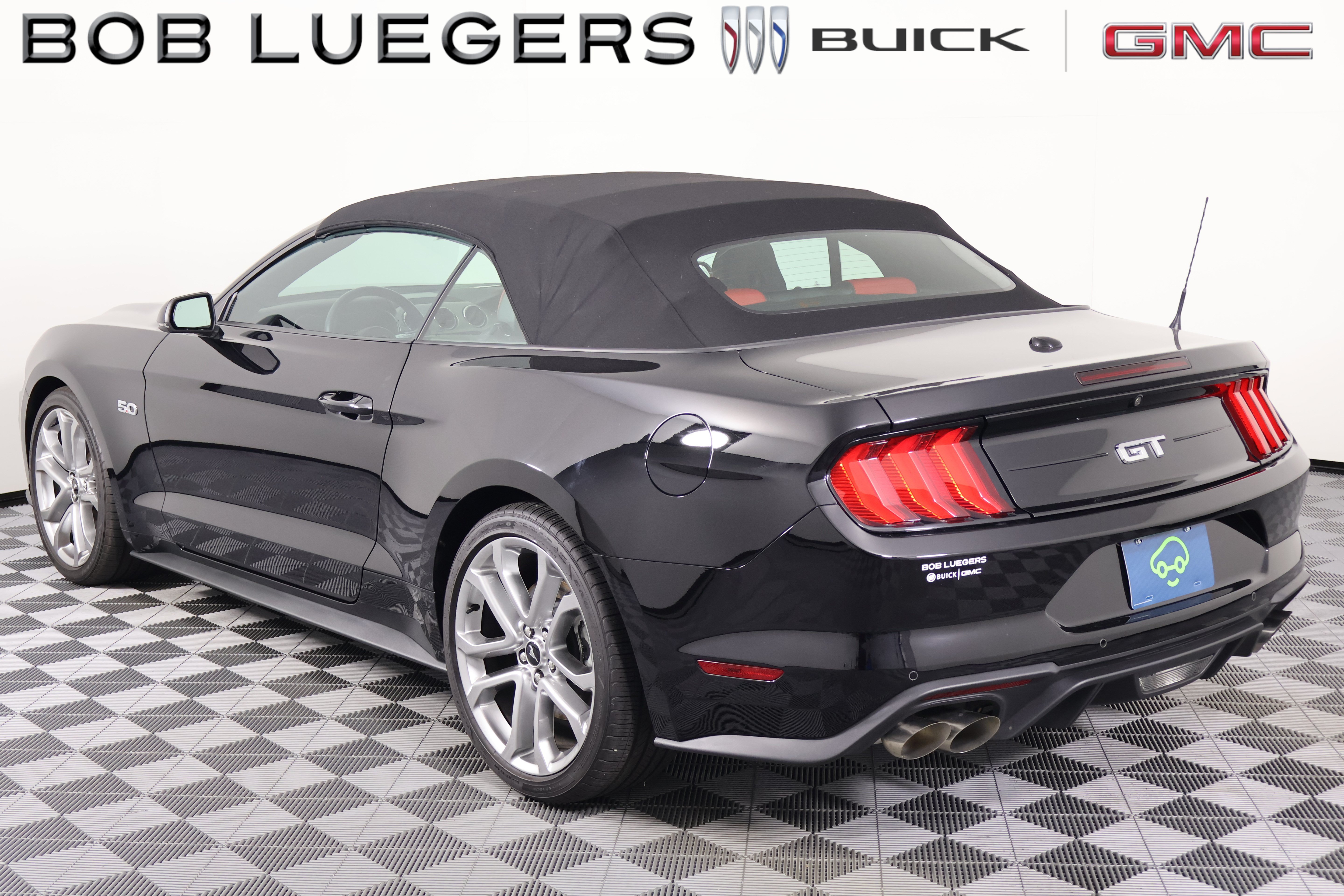 Used 2023 Ford Mustang GT Premium w/ Equipment Group 401A RWD image 4
