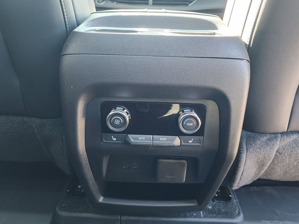 New 2026 Buick Enclave Avenir w/ Super Cruise Package FWD image 50
