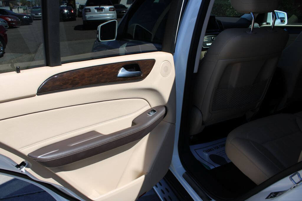 Used 2016 Mercedes-Benz GLE 350 4MATIC image 13