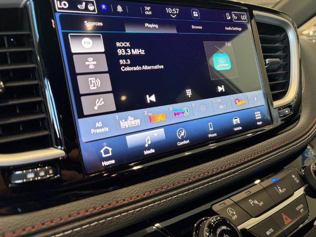 New 2027 Chrysler Pacifica Select FWD image 26
