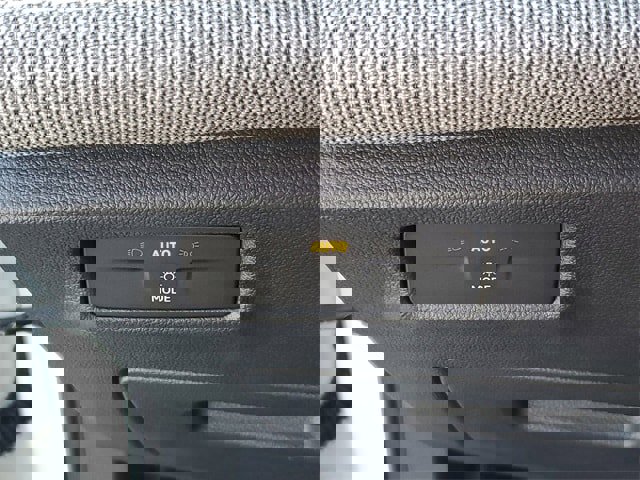 Certified 2025 Volkswagen Tiguan S image 26