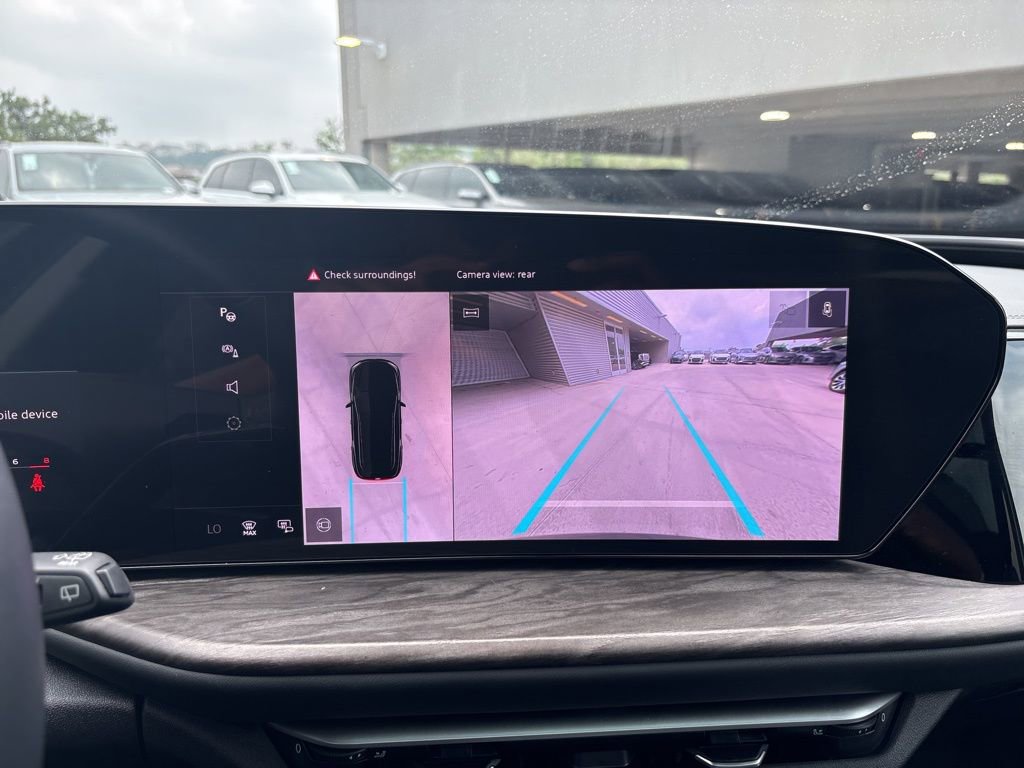 Used 2025 Audi Q5 Premium w/ Convenience Package AWD/4WD image 25