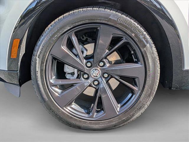 Used 2023 Buick Envision Essence w/ Sport Touring Package image 22