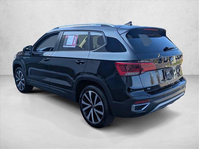 Used 2024 Volkswagen Taos SE image 8