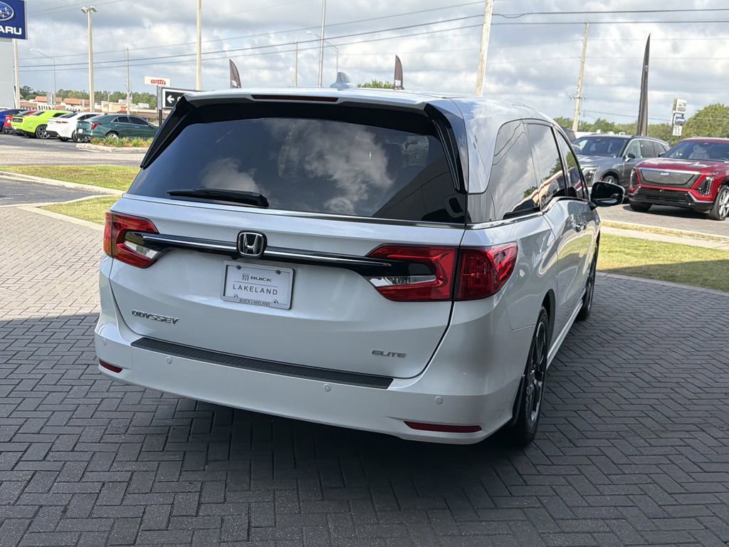 Used 2022 Honda Odyssey Elite image 6