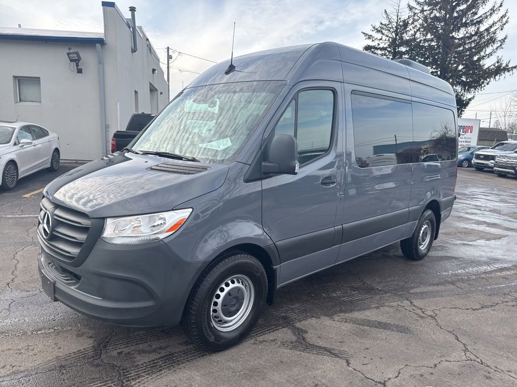 Used 2022 Mercedes-Benz Sprinter 2500 image 15