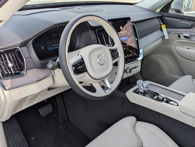 New 2026 Volvo XC90 T8 Ultra w/ Protection Package Premier image 7