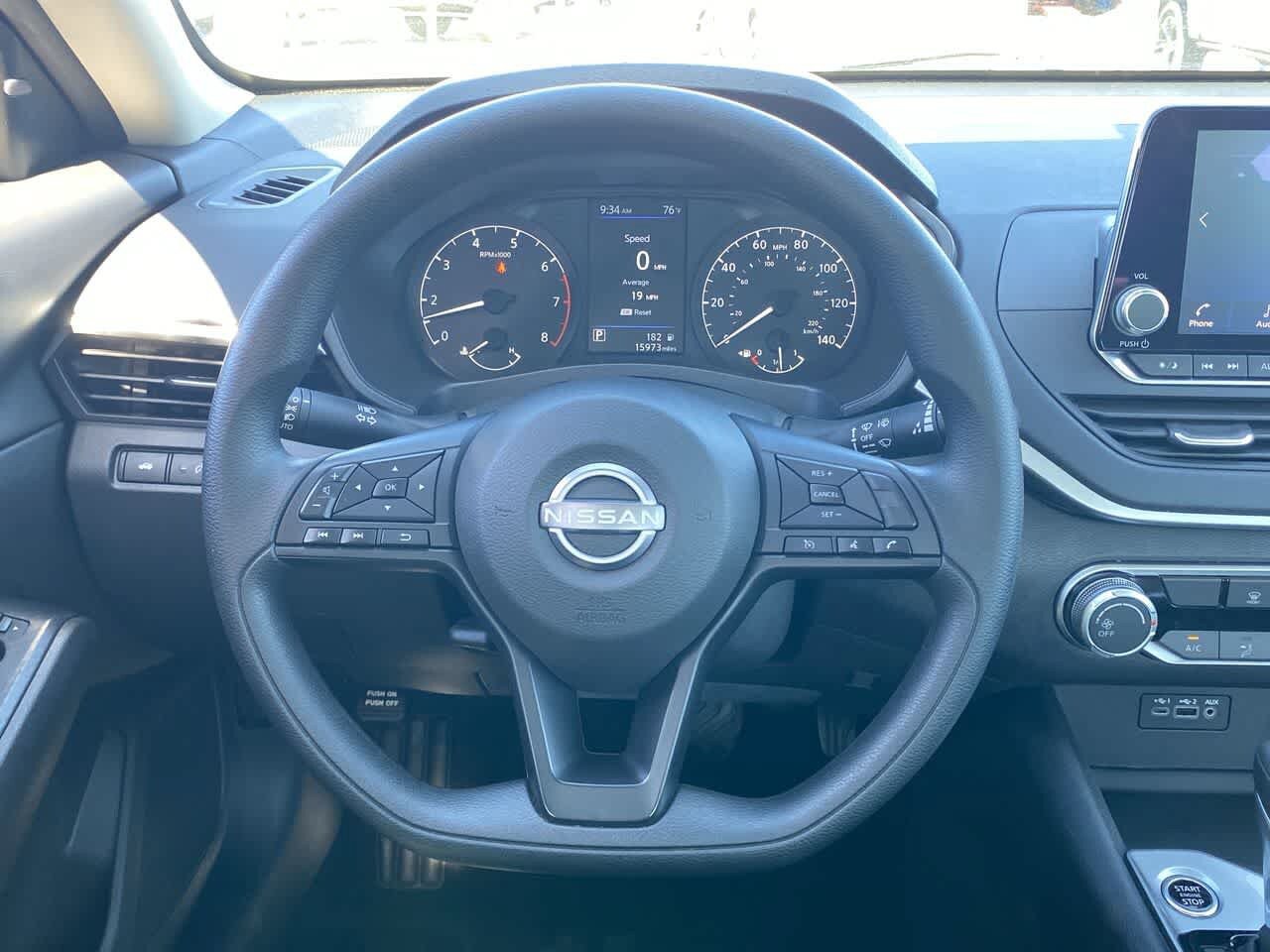 Used 2025 Nissan Altima 2.5 S FWD image 14