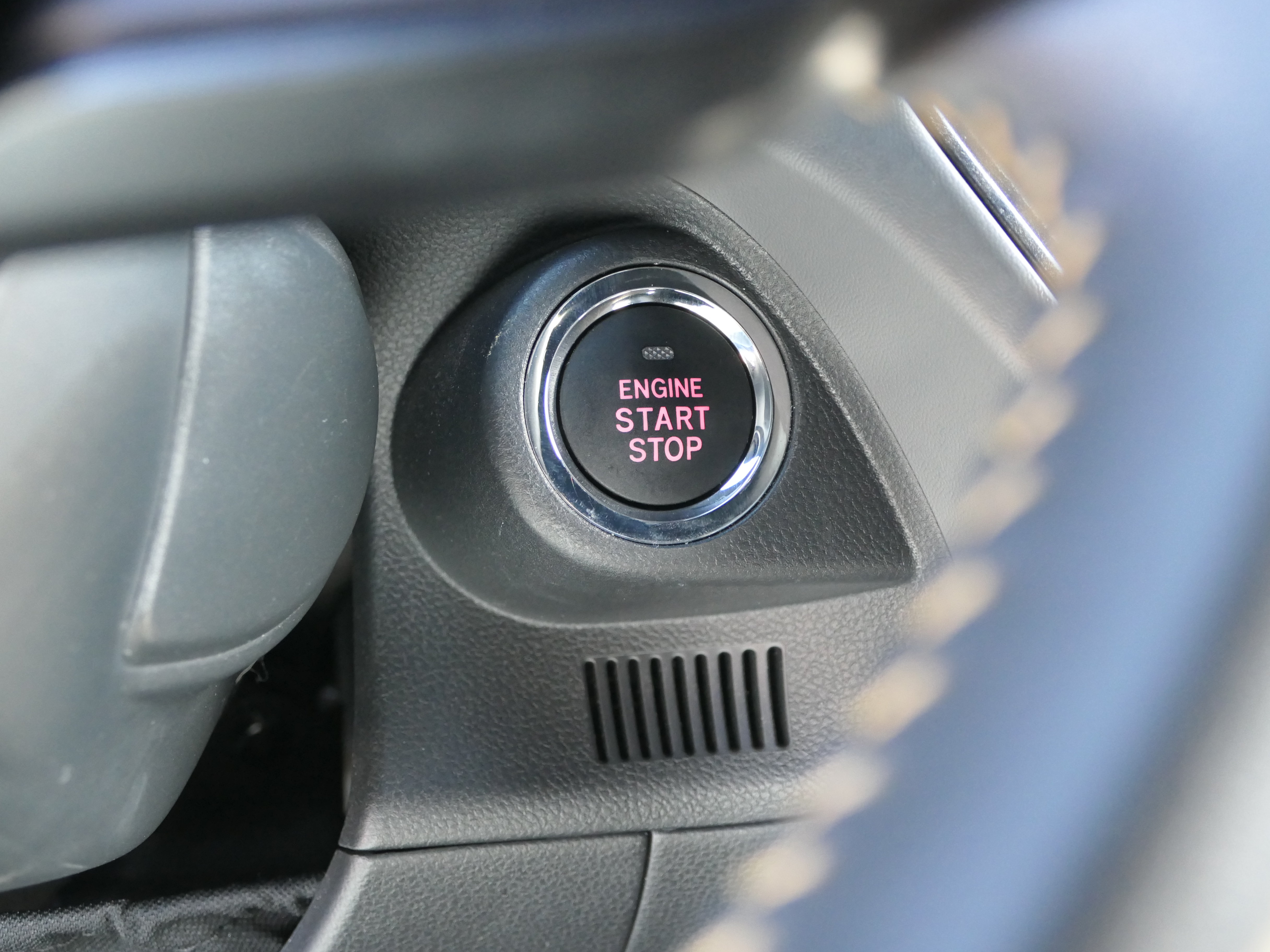 Certified 2025 Subaru Crosstrek 2.5i Sport w/ Crosstrek Mirror Package AWD/4WD image 16