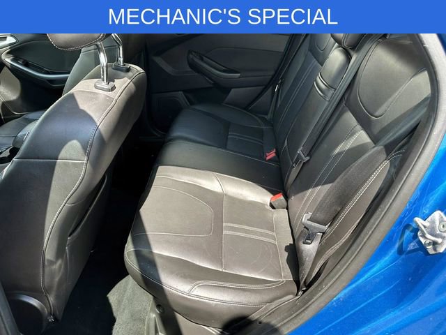 Used 2012 Ford Focus Titanium FWD image 12