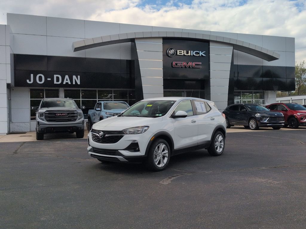 Certified 2023 Buick Encore GX Preferred w/ Cold Weather Comfort Package AWD/4WD image 2