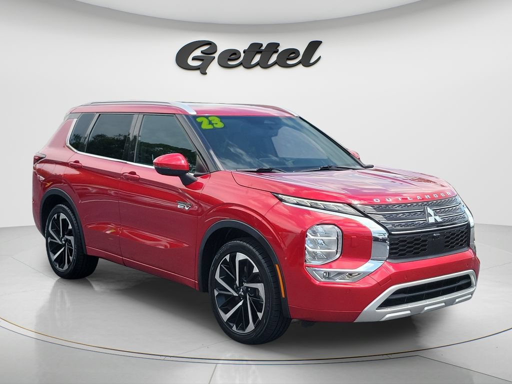 Used 2023 Mitsubishi Outlander SEL AWD/4WD image 3
