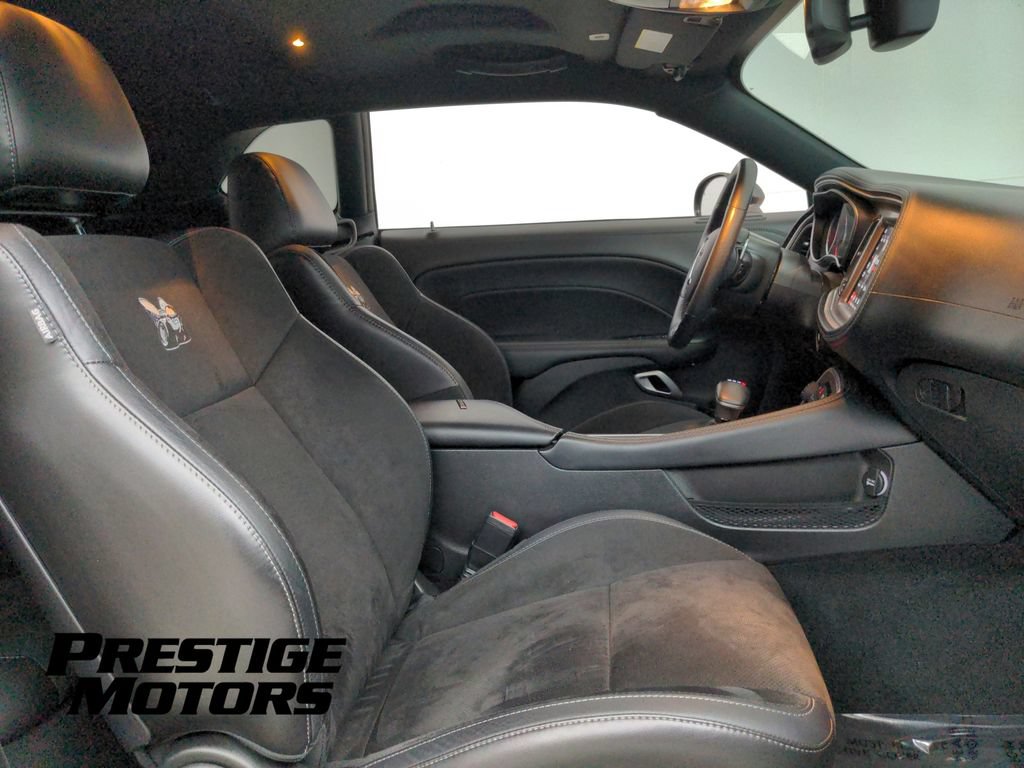Used 2022 Dodge Challenger R/T Scat Pack w/ Plus Package RWD image 29