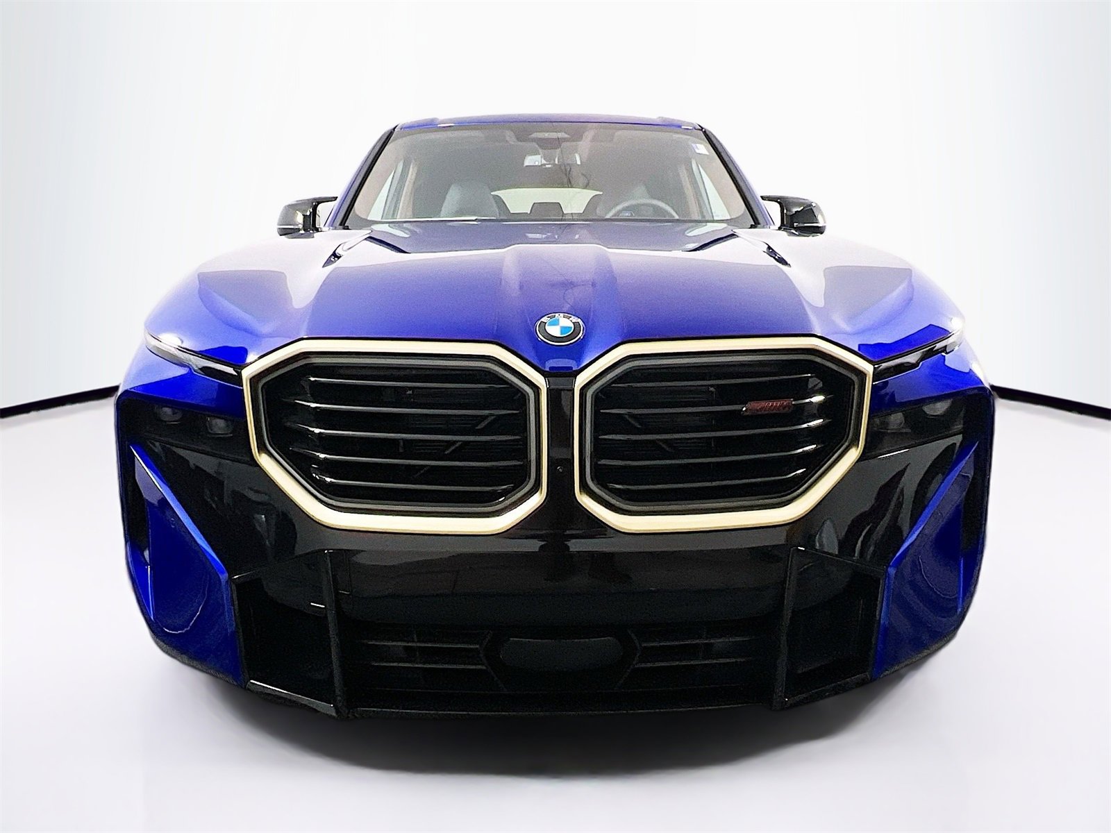 New 2026 BMW XM Label Red w/ M Driver's Package image 2