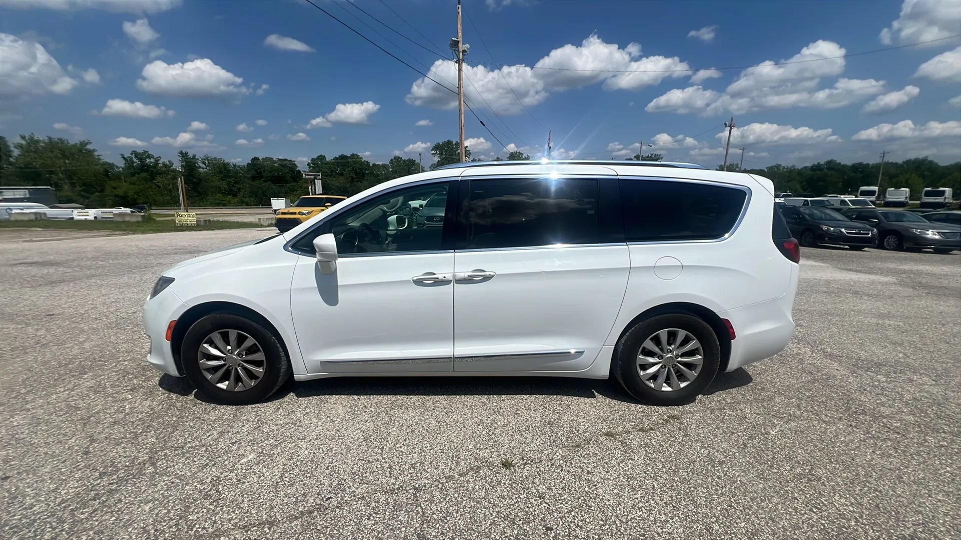 Used 2018 Chrysler Pacifica Touring-L Plus