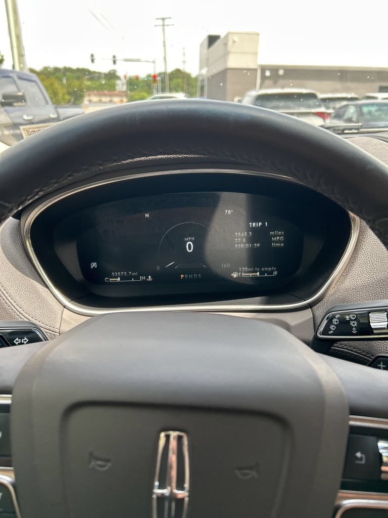 Used 2020 Lincoln Nautilus Reserve AWD/4WD image 10