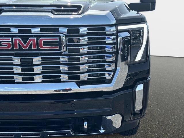 New 2026 GMC Sierra 3500 Denali w/ Denali Reserve Package AWD/4WD image 9