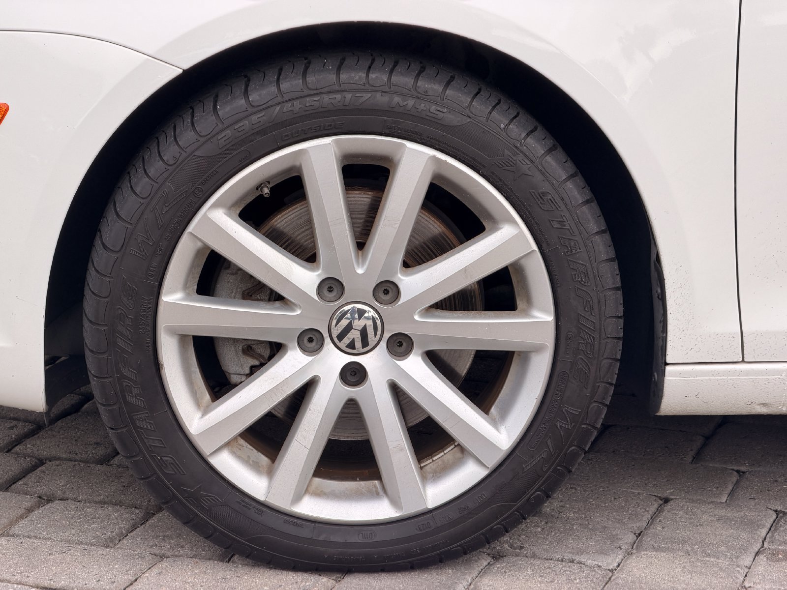 Used 2011 Volkswagen Eos Komfort FWD image 10