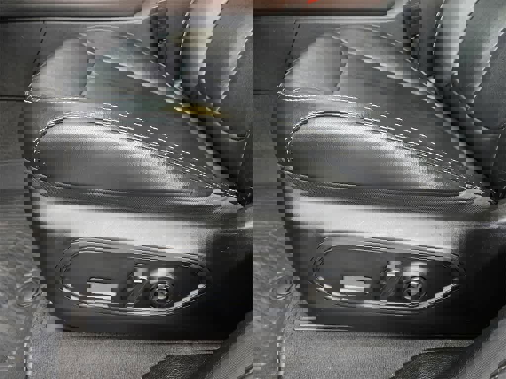 Used 2021 Jeep Grand Cherokee L Limited image 16