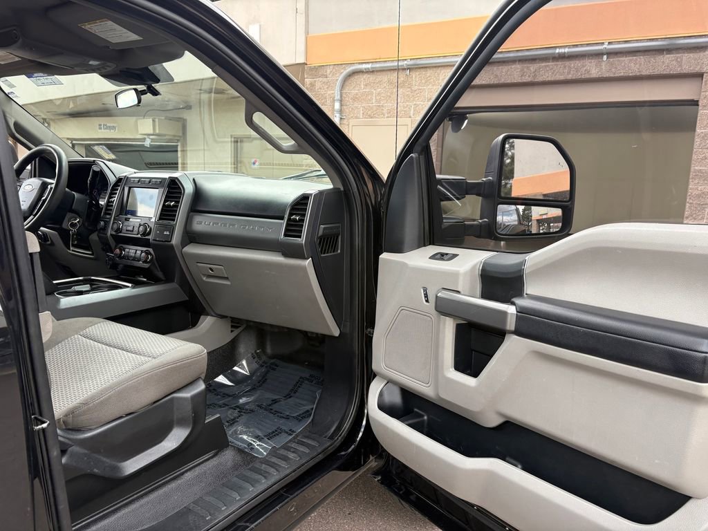 Used 2020 Ford F350 XLT w/ FX4 Off-Road Package AWD/4WD image 29