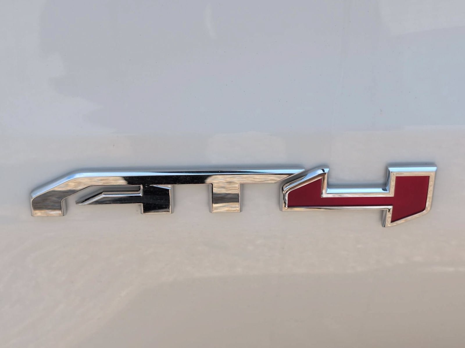New 2026 GMC Sierra 1500 AT4 w/ AT4 Premium Package AWD/4WD image 34