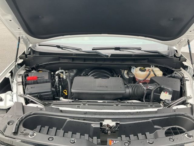 Used 2024 Cadillac Escalade Sport w/ LPO, ONYX Package AWD/4WD image 22