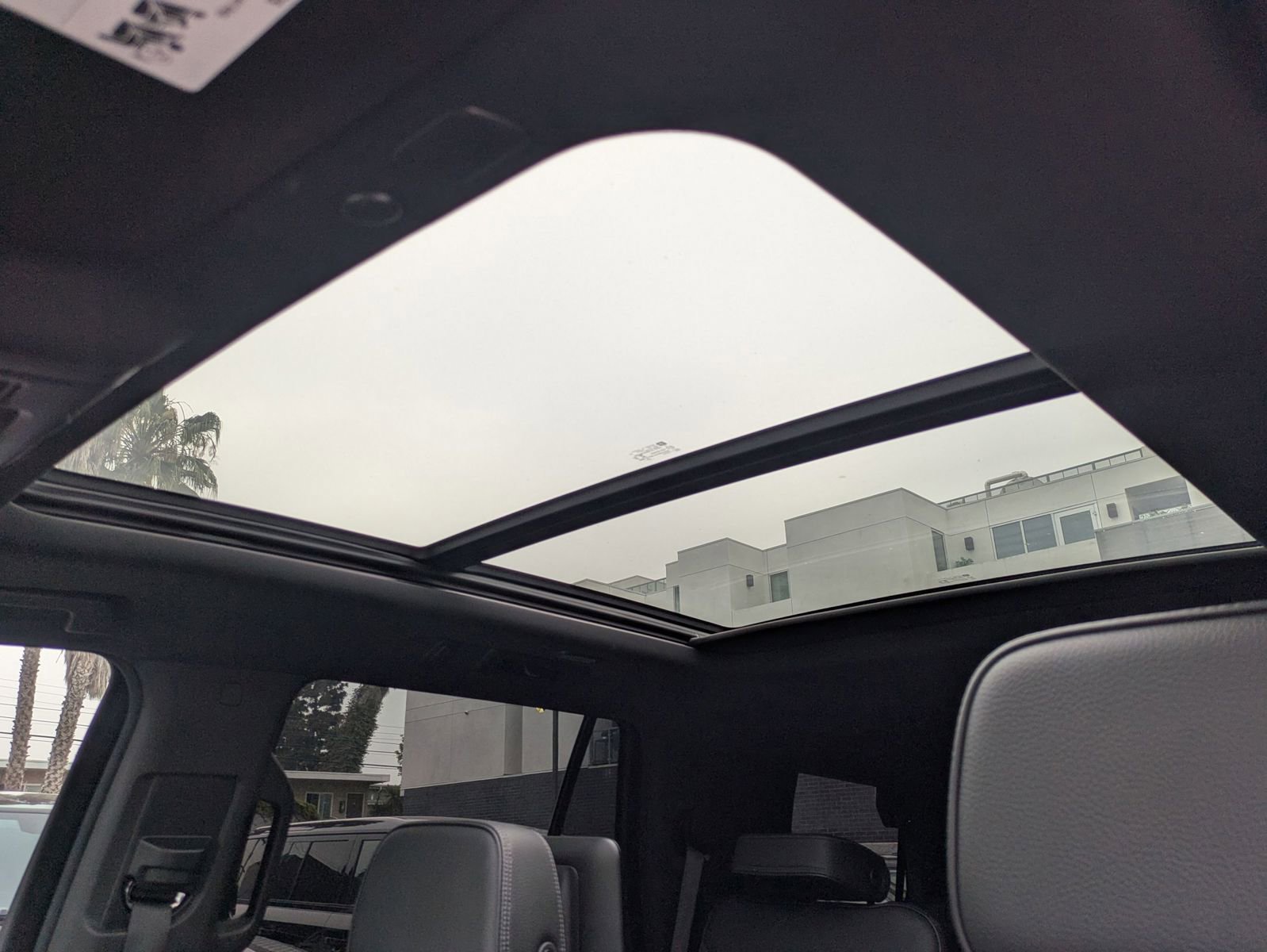 Used 2021 GMC Yukon Denali w/ Denali Ultimate Package image 22