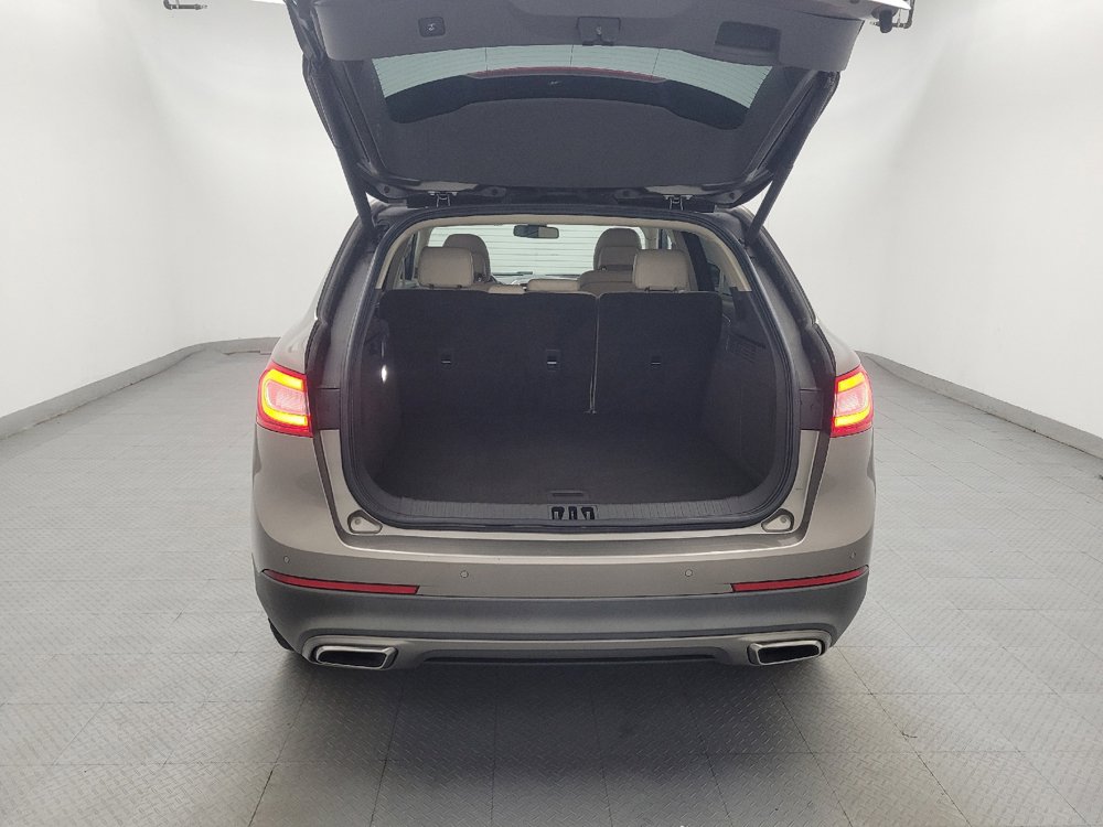 Used 2017 Lincoln MKX Reserve w/ Lincoln MKX Climate Package FWD image 29