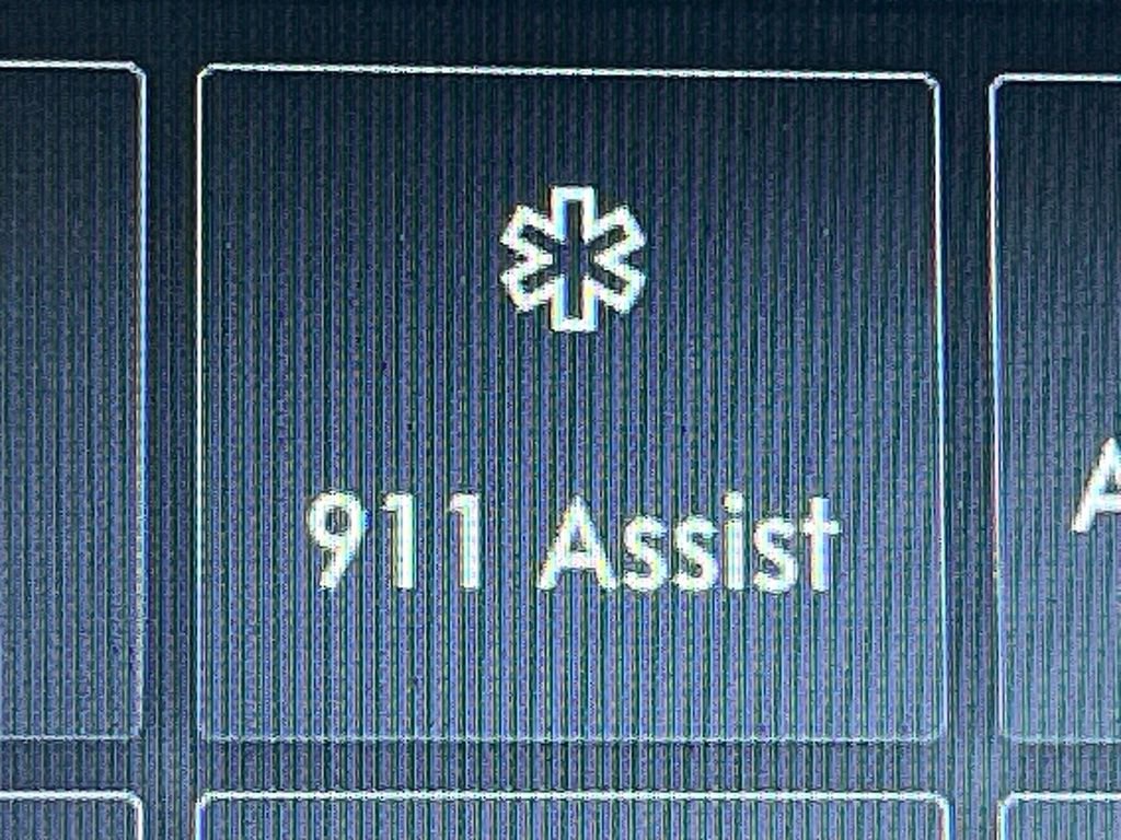 Used 2020 Lincoln Corsair AWD w/ Equipment Group 101A image 31