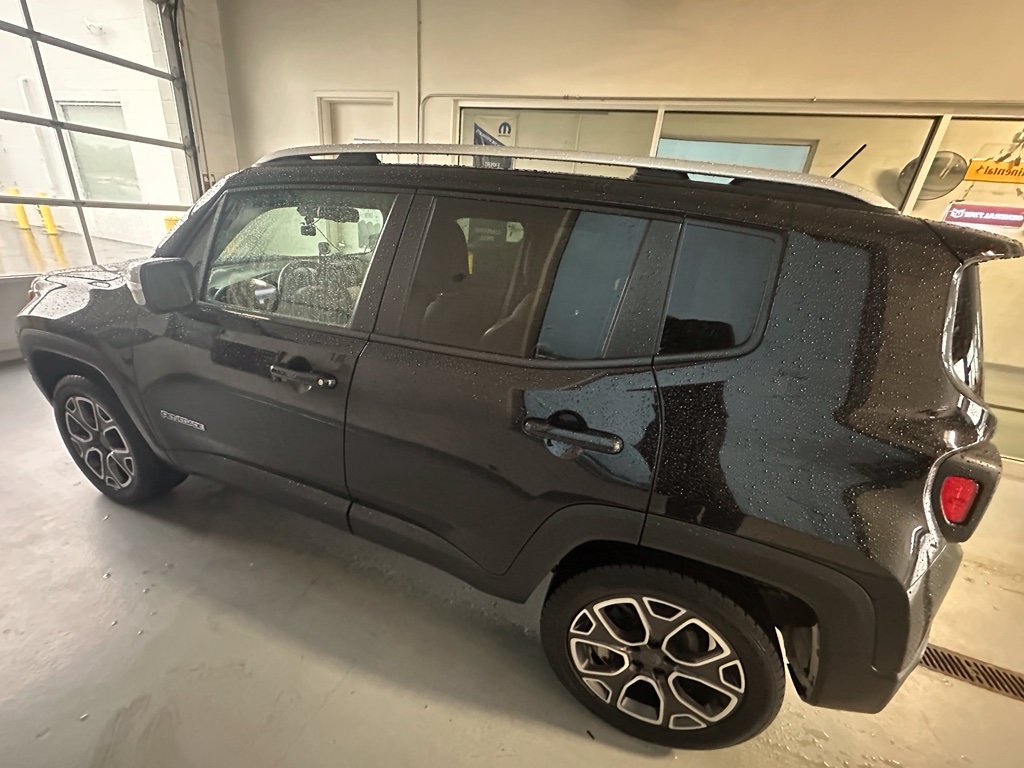 Used 2015 Jeep Renegade Limited AWD/4WD image 2