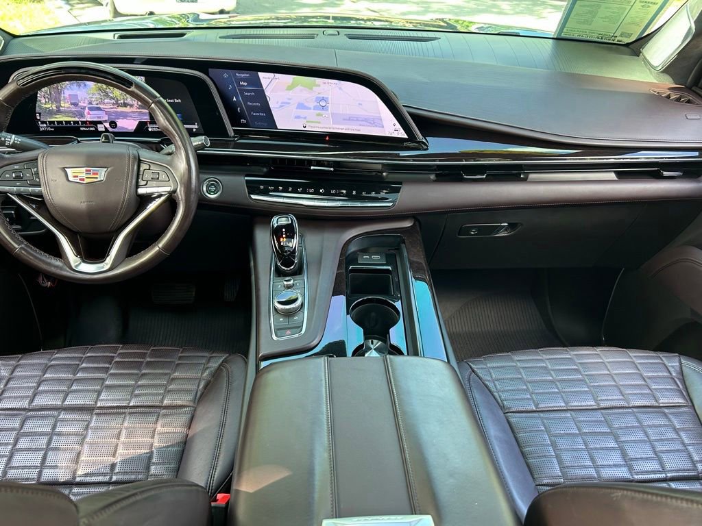 Used 2023 Cadillac Escalade Sport Platinum w/ LPO, ONYX Package AWD/4WD image 11