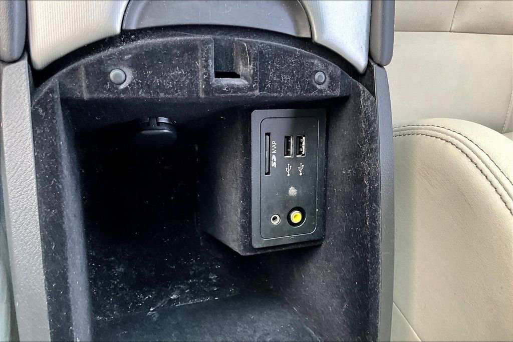 Used 2017 INFINITI Q60 w/ Premium Plus Package 3.0T image 15