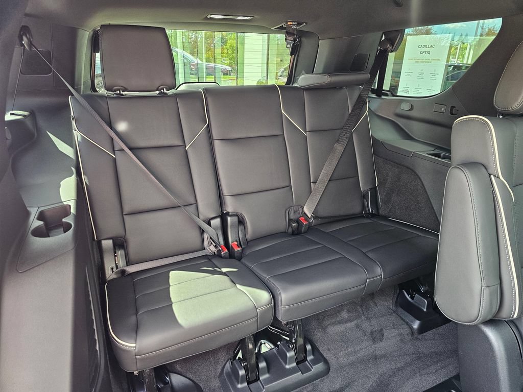 New 2026 Cadillac Escalade Sport AWD/4WD image 13
