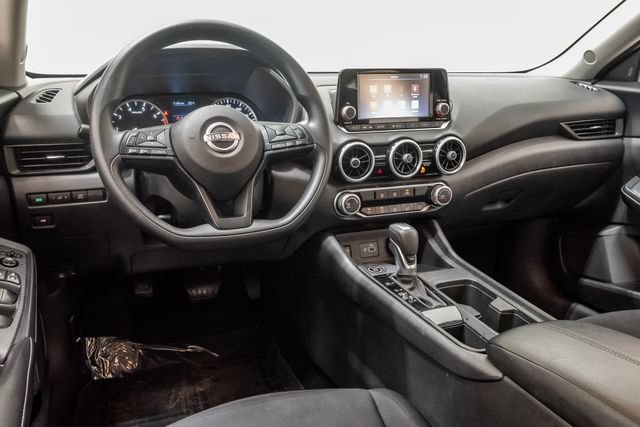 Used 2025 Nissan Sentra S FWD image 7