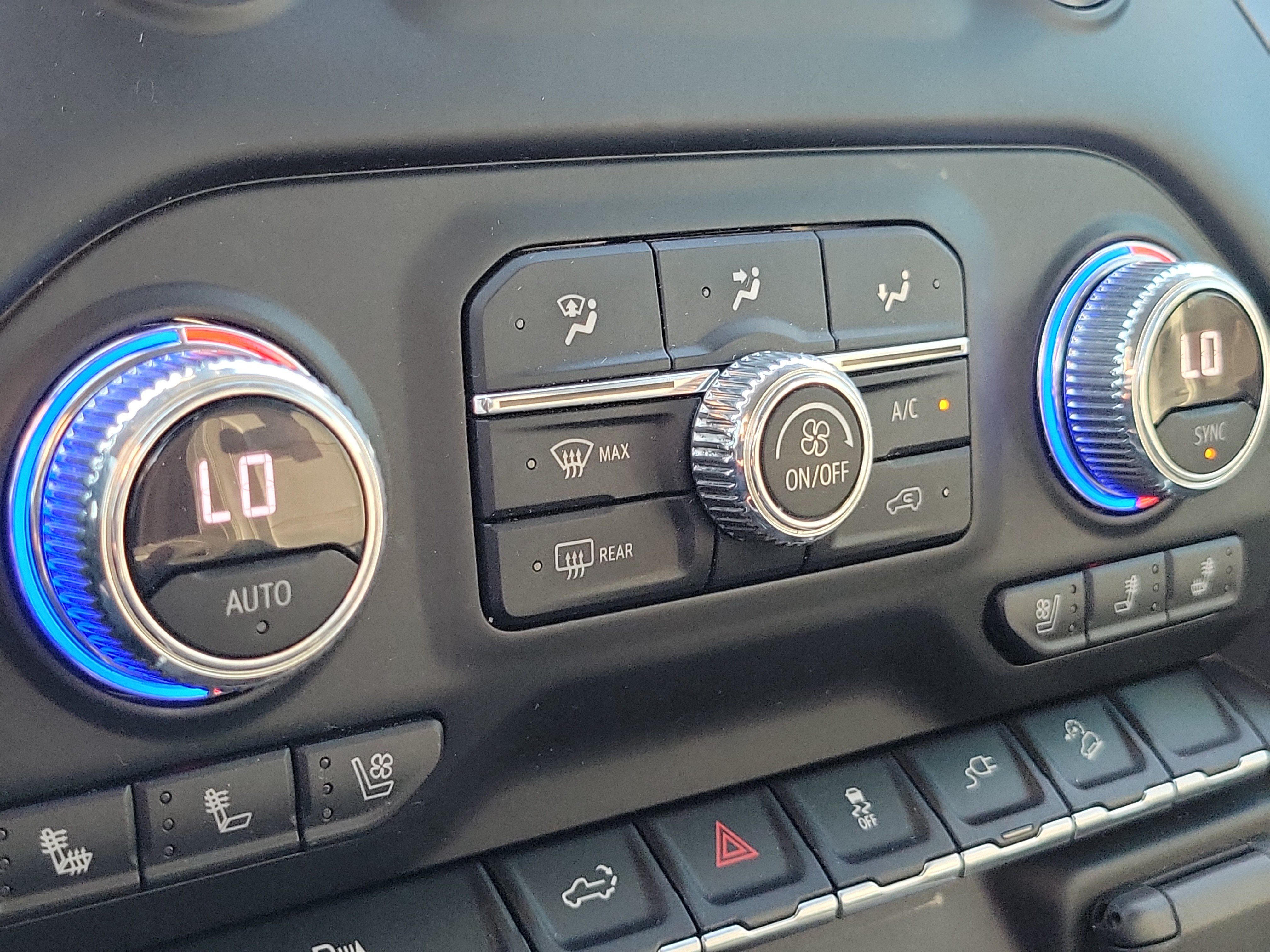 Used 2022 GMC Sierra 1500 Denali AWD/4WD image 29
