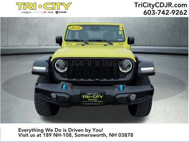 Used 2024 Jeep Wrangler Willys 4xe image 8