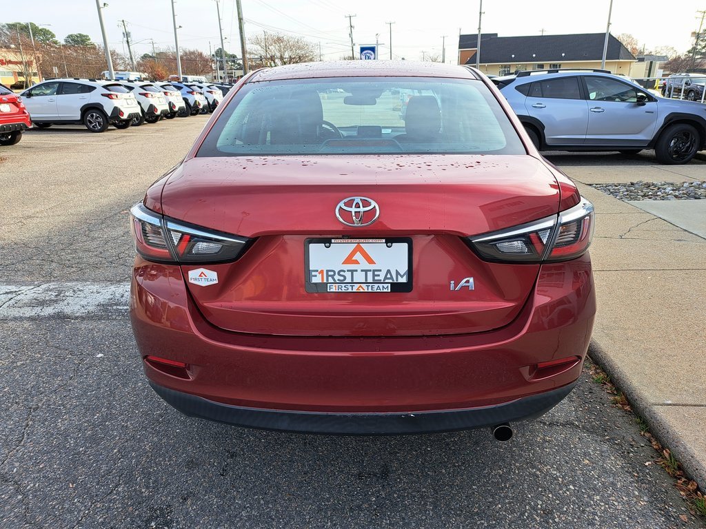 Used 2017 Toyota Yaris iA image 5