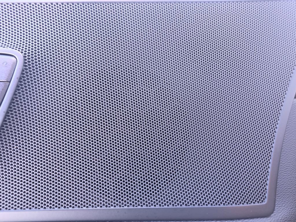 Used 2023 Volvo XC60 B5 Plus w/ Protection Package Premier image 31